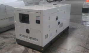 Дизельный генератор трехфазный RACCOON EF400CX 413kVA